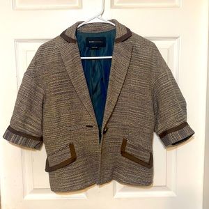 BCBG maxazria Warm up Weather short sleeve blazer.